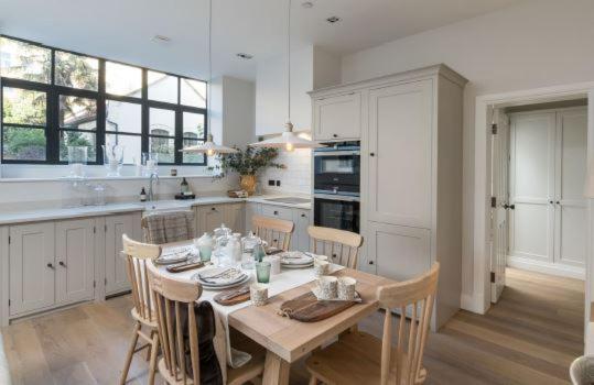 Apartament One Navy, Bath Zewnętrze zdjęcie