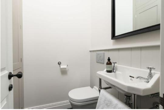 Apartament One Navy, Bath Zewnętrze zdjęcie