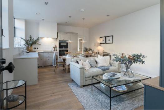 Apartament One Navy, Bath Zewnętrze zdjęcie